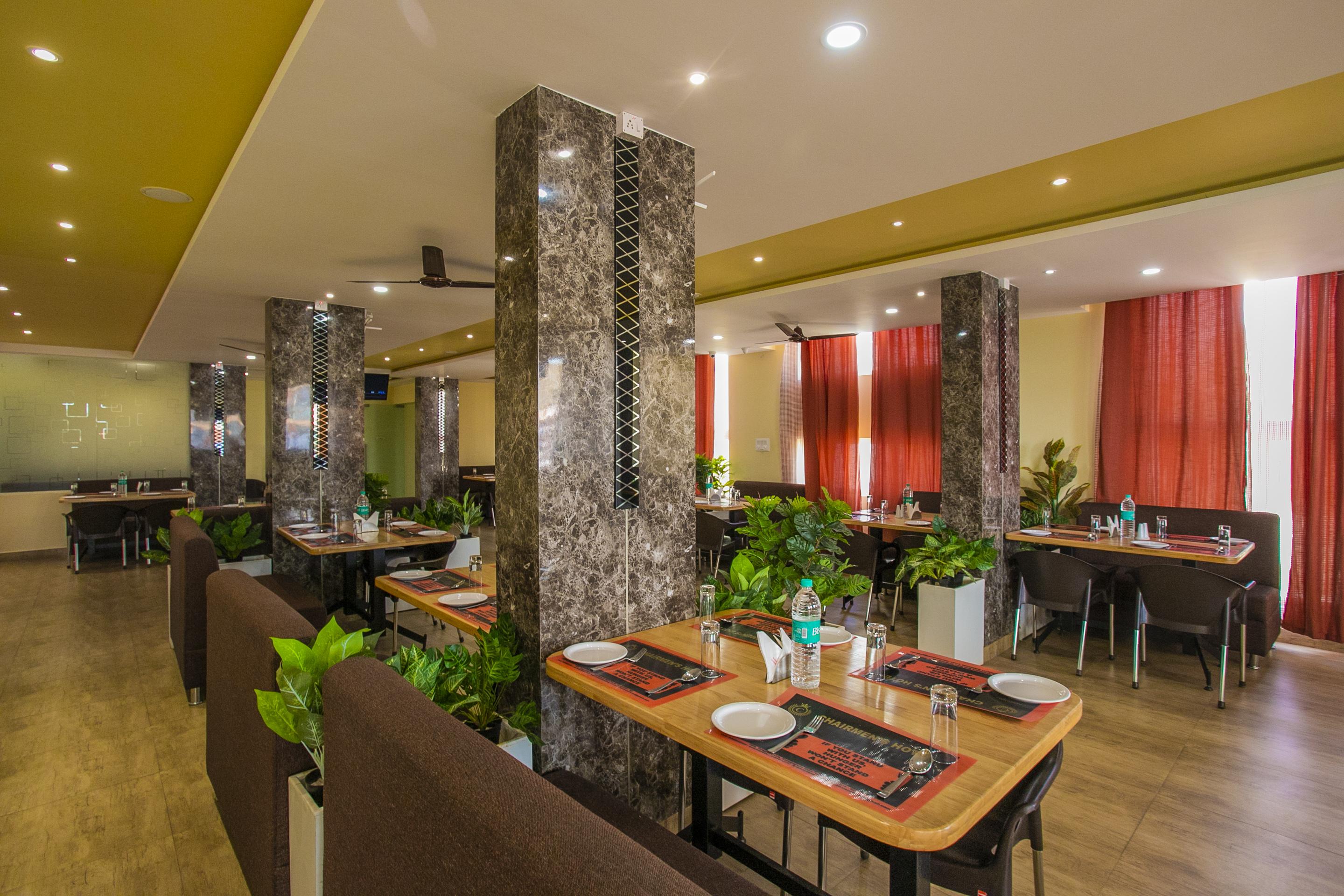 Oyo 22837 Chairmen'S Hotel Бенґалуру Екстер'єр фото